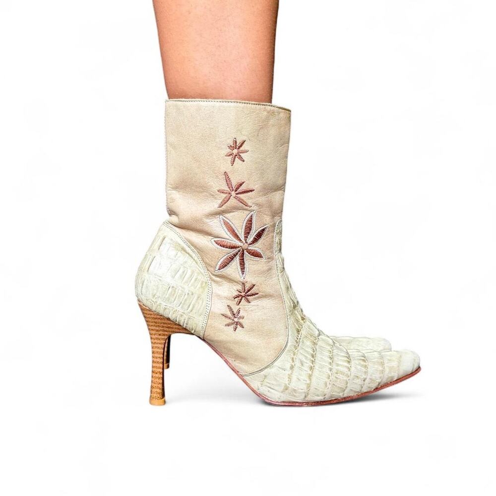 70s JOE BOOTS Romantic Bohemian Leather Croc Floral Embroidered Western Boots 8